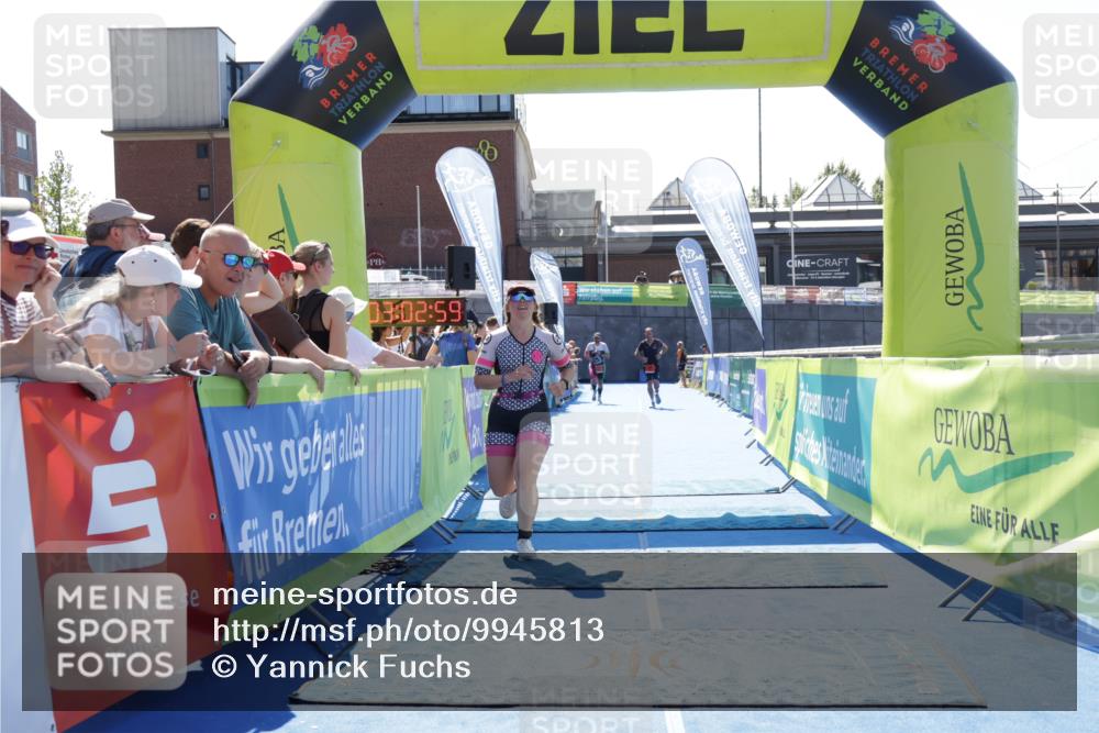 09.08.2026 - GEWOBA Citytriathlon Bremen Yannick Fuchs http://msf.ph/oto/9945813 09.08.2026 14:29:22 Ziel 953 meine-sportfotos.de