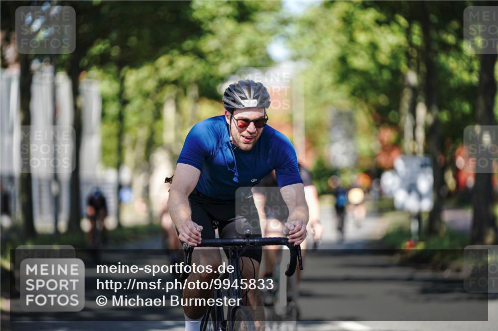 09.08.2026 - GEWOBA Citytriathlon Bremen Michael Burmester http://msf.ph/oto/9945833 09.08.2026 10:46:18 Radfahren 325, 328, 332, 343, 364, 366, 379, 407, 408, 502 meine-sportfotos.de