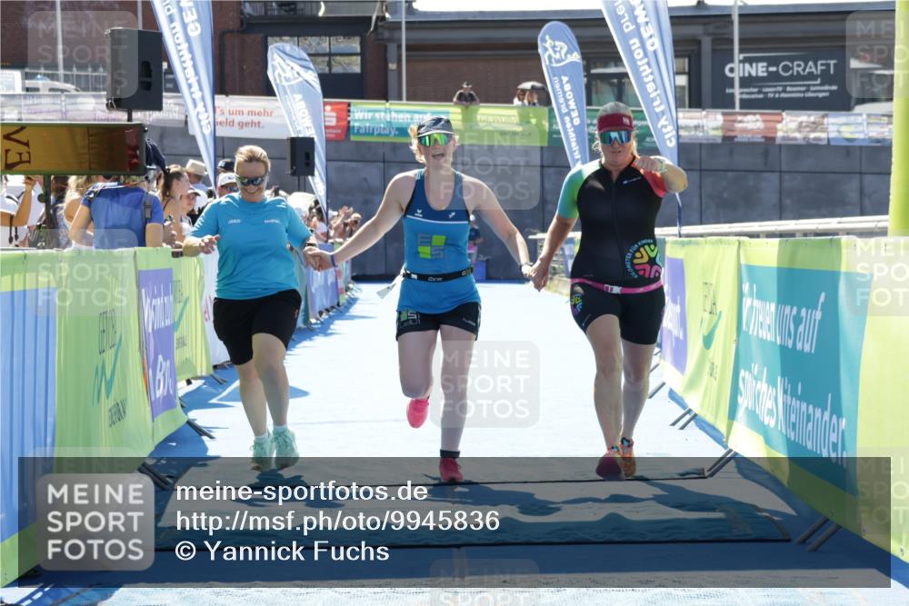 09.08.2026 - GEWOBA Citytriathlon Bremen Yannick Fuchs http://msf.ph/oto/9945836 09.08.2026 14:29:34 Ziel 1104 meine-sportfotos.de
