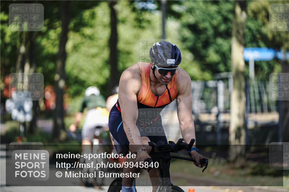 09.08.2026 - GEWOBA Citytriathlon Bremen Michael Burmester http://msf.ph/oto/9945840 09.08.2026 10:46:20 Radfahren 325, 328, 332, 343, 364, 366, 379, 408, 502 meine-sportfotos.de