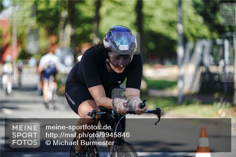 09.08.2026 - GEWOBA Citytriathlon Bremen Michael Burmester http://msf.ph/oto/9945846 09.08.2026 10:46:22 Radfahren 325, 328, 332, 343, 364, 366, 369, 379, 408, 502 meine-sportfotos.de