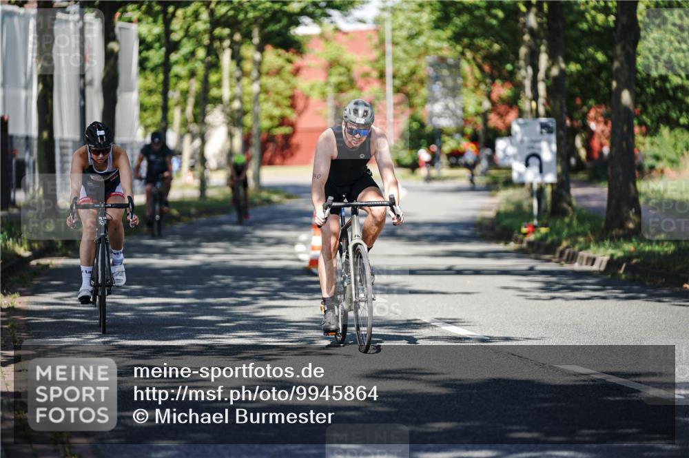 09.08.2026 - GEWOBA Citytriathlon Bremen Michael Burmester http://msf.ph/oto/9945864 09.08.2026 10:46:40 Radfahren 340, 369, 403, 411, 447 meine-sportfotos.de