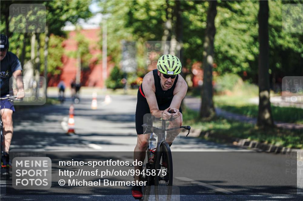 09.08.2026 - GEWOBA Citytriathlon Bremen Michael Burmester http://msf.ph/oto/9945875 09.08.2026 10:46:45 Radfahren 340, 403, 406, 411, 447 meine-sportfotos.de