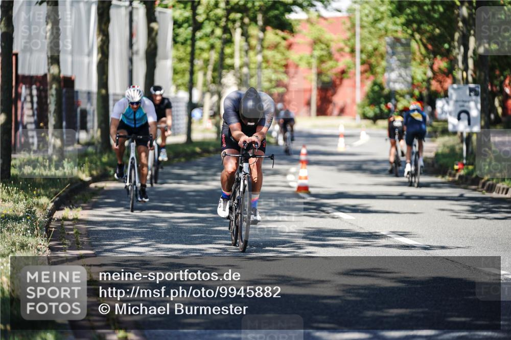 09.08.2026 - GEWOBA Citytriathlon Bremen Michael Burmester http://msf.ph/oto/9945882 09.08.2026 10:46:53 Radfahren 131, 329, 340, 368, 403, 406, 447 meine-sportfotos.de