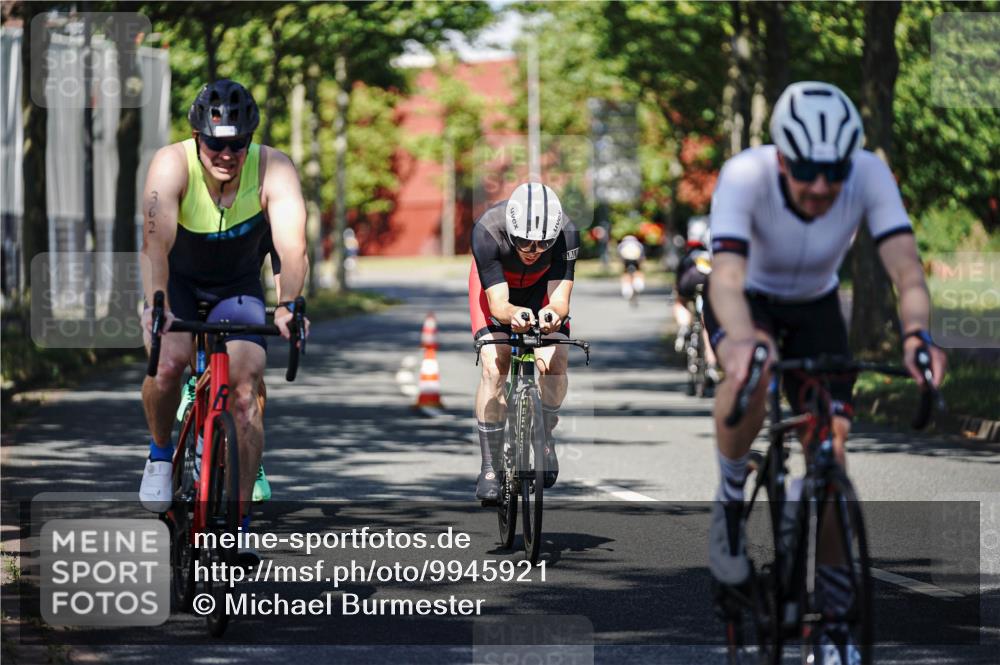 09.08.2026 - GEWOBA Citytriathlon Bremen Michael Burmester http://msf.ph/oto/9945921 09.08.2026 10:47:06 Radfahren 103, 125, 131, 249, 304, 329, 359, 362, 368, 382, 392 meine-sportfotos.de