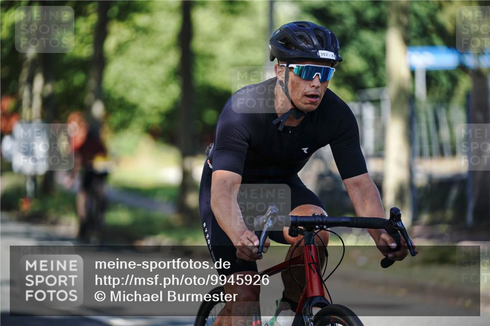 09.08.2026 - GEWOBA Citytriathlon Bremen Michael Burmester http://msf.ph/oto/9945926 09.08.2026 10:47:08 Radfahren 103, 125, 249, 304, 329, 359, 362, 382, 392 meine-sportfotos.de