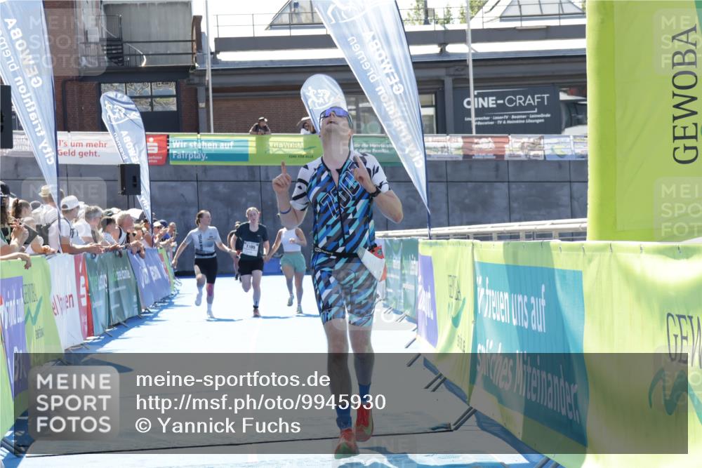 09.08.2026 - GEWOBA Citytriathlon Bremen Yannick Fuchs http://msf.ph/oto/9945930 09.08.2026 14:31:32 Ziel 738, 1105 meine-sportfotos.de