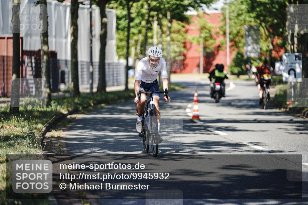 09.08.2026 - GEWOBA Citytriathlon Bremen Michael Burmester http://msf.ph/oto/9945932 09.08.2026 10:47:10 Radfahren 103, 125, 249, 304, 359, 362, 382, 392 meine-sportfotos.de