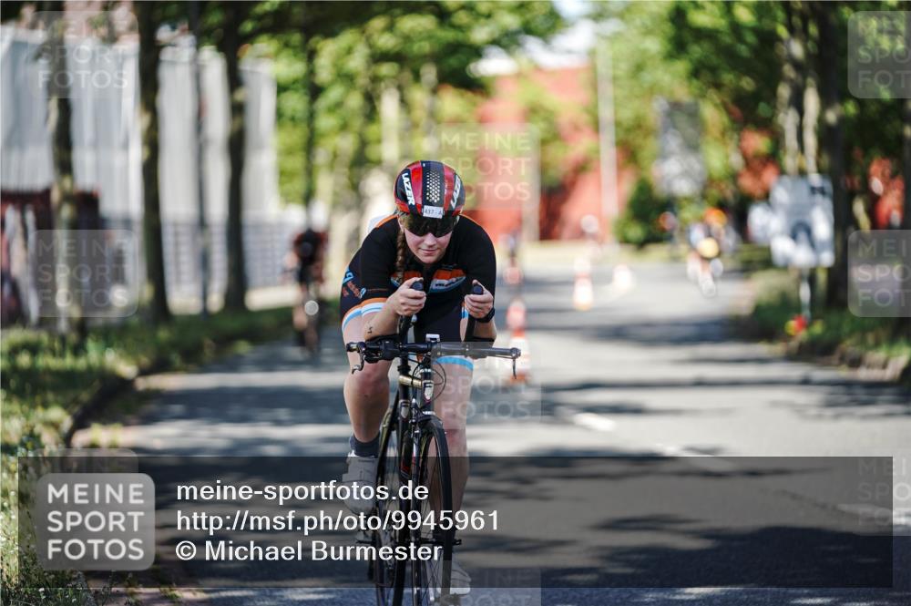 09.08.2026 - GEWOBA Citytriathlon Bremen Michael Burmester http://msf.ph/oto/9945961 09.08.2026 10:47:48 Radfahren 295, 363, 396, 437, 479 meine-sportfotos.de