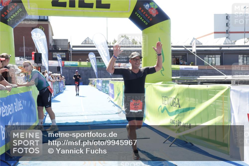 09.08.2026 - GEWOBA Citytriathlon Bremen Yannick Fuchs http://msf.ph/oto/9945967 09.08.2026 14:31:44 Ziel 750, 804 meine-sportfotos.de