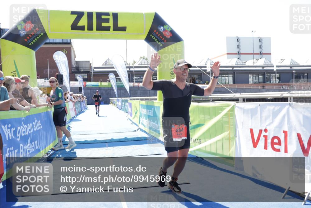 09.08.2026 - GEWOBA Citytriathlon Bremen Yannick Fuchs http://msf.ph/oto/9945969 09.08.2026 14:31:45 Ziel 750, 804 meine-sportfotos.de