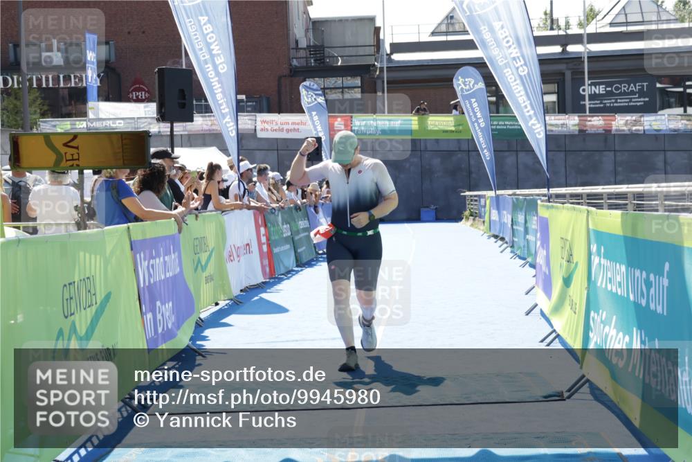 09.08.2026 - GEWOBA Citytriathlon Bremen Yannick Fuchs http://msf.ph/oto/9945980 09.08.2026 14:31:57 Ziel 762 meine-sportfotos.de