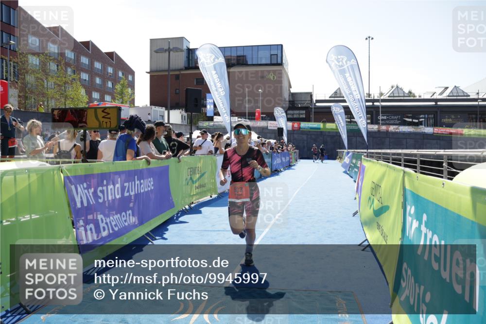 09.08.2026 - GEWOBA Citytriathlon Bremen Yannick Fuchs http://msf.ph/oto/9945997 09.08.2026 14:32:14 Ziel 933 meine-sportfotos.de