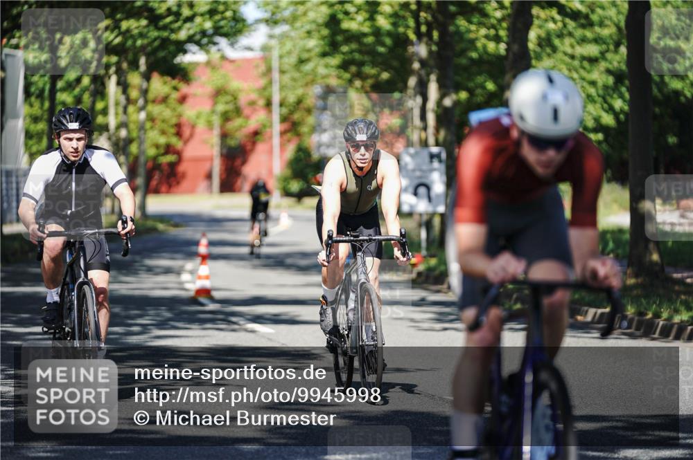 09.08.2026 - GEWOBA Citytriathlon Bremen Michael Burmester http://msf.ph/oto/9945998 09.08.2026 10:48:02 Radfahren 25, 177, 300, 327, 363, 396 meine-sportfotos.de