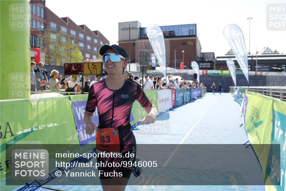 09.08.2026 - GEWOBA Citytriathlon Bremen Yannick Fuchs http://msf.ph/oto/9946005 09.08.2026 14:32:14 Ziel 933 meine-sportfotos.de
