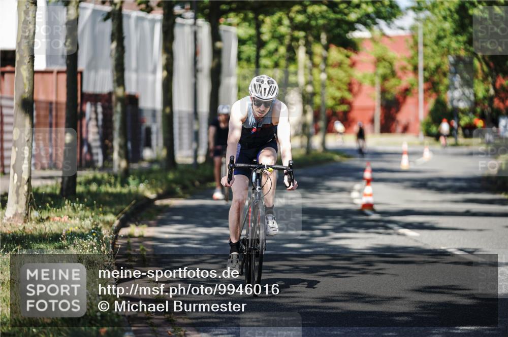 09.08.2026 - GEWOBA Citytriathlon Bremen Michael Burmester http://msf.ph/oto/9946016 09.08.2026 10:48:17 Radfahren 177, 239, 312, 356, 520 meine-sportfotos.de