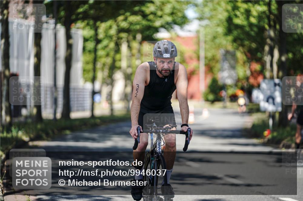 09.08.2026 - GEWOBA Citytriathlon Bremen Michael Burmester http://msf.ph/oto/9946037 09.08.2026 10:48:27 Radfahren 239, 289, 312, 352, 356, 520 meine-sportfotos.de