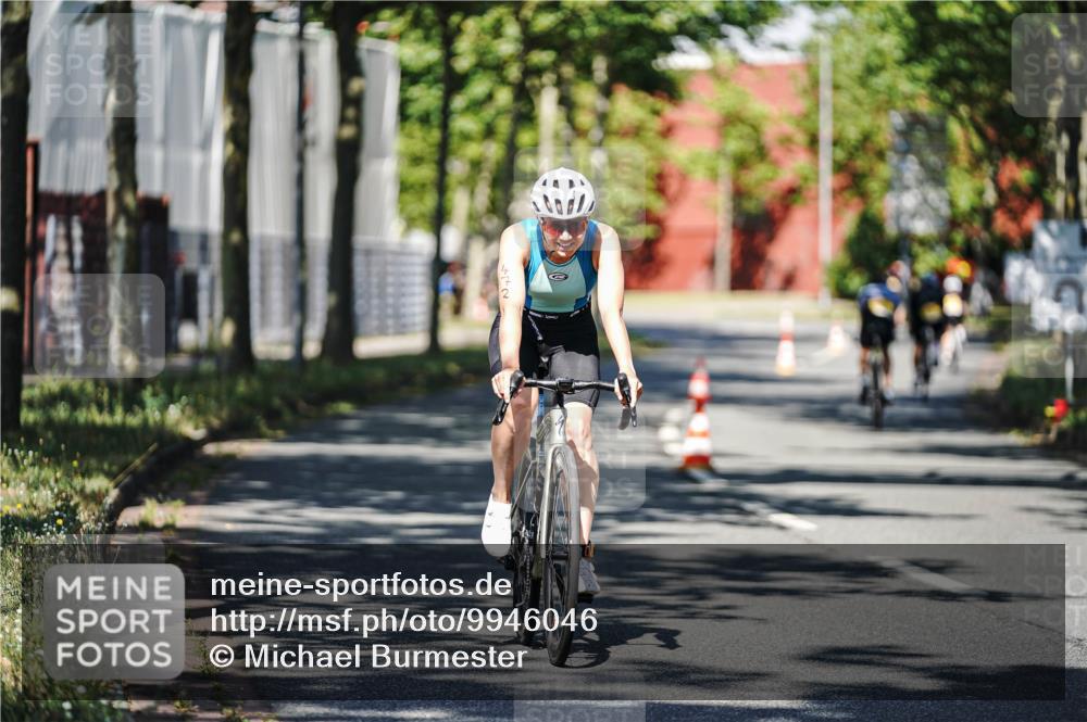 09.08.2026 - GEWOBA Citytriathlon Bremen Michael Burmester http://msf.ph/oto/9946046 09.08.2026 10:48:45 Radfahren 213, 289, 394, 405, 472 meine-sportfotos.de