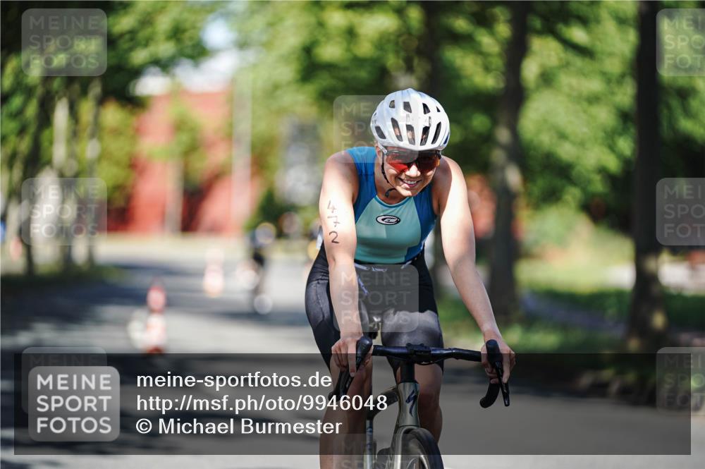 09.08.2026 - GEWOBA Citytriathlon Bremen Michael Burmester http://msf.ph/oto/9946048 09.08.2026 10:48:46 Radfahren 213, 289, 394, 405, 472 meine-sportfotos.de