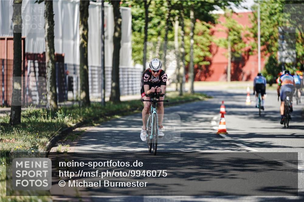 09.08.2026 - GEWOBA Citytriathlon Bremen Michael Burmester http://msf.ph/oto/9946075 09.08.2026 10:49:37 Radfahren 299, 320, 413, 508 meine-sportfotos.de