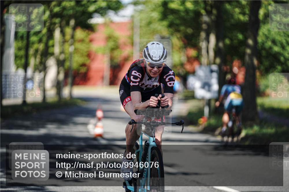 09.08.2026 - GEWOBA Citytriathlon Bremen Michael Burmester http://msf.ph/oto/9946076 09.08.2026 10:49:38 Radfahren 299, 320, 508 meine-sportfotos.de