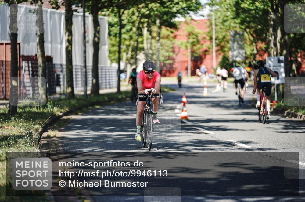 09.08.2026 - GEWOBA Citytriathlon Bremen Michael Burmester http://msf.ph/oto/9946113 09.08.2026 10:50:24 Radfahren 27, 39, 63, 129, 215, 288, 350, 385, 419, 450, 457 meine-sportfotos.de