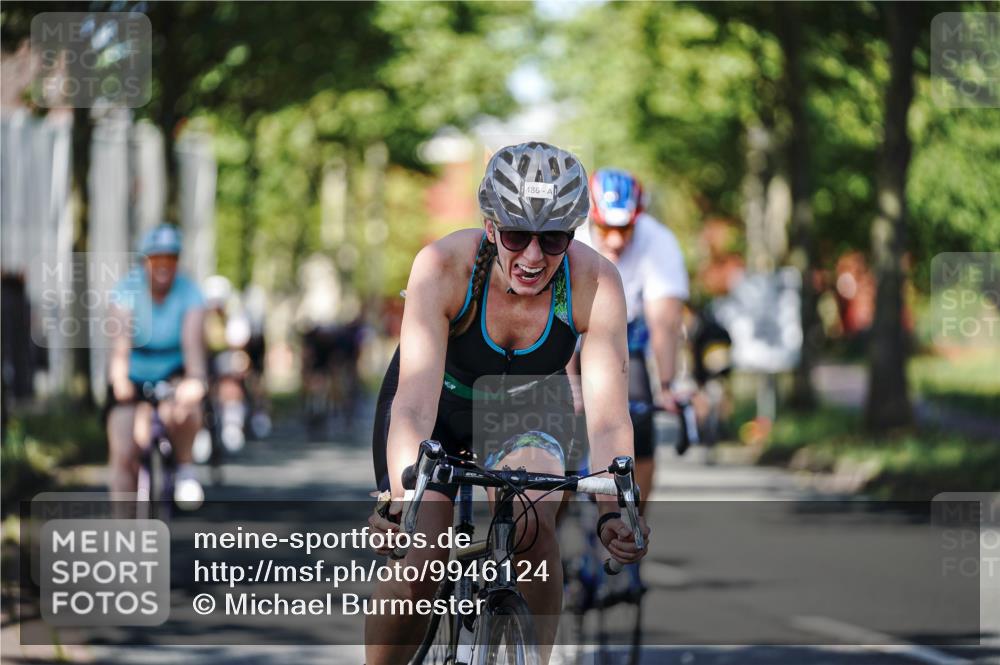 09.08.2026 - GEWOBA Citytriathlon Bremen Michael Burmester http://msf.ph/oto/9946124 09.08.2026 10:50:40 Radfahren 1, 7, 83, 337, 350, 450, 470, 481, 482, 486, 526, 532 meine-sportfotos.de