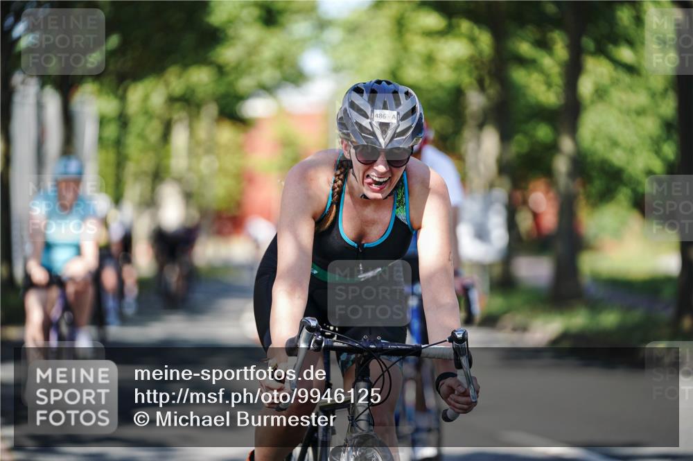09.08.2026 - GEWOBA Citytriathlon Bremen Michael Burmester http://msf.ph/oto/9946125 09.08.2026 10:50:40 Radfahren 1, 7, 83, 337, 350, 450, 470, 481, 482, 486, 526, 532 meine-sportfotos.de