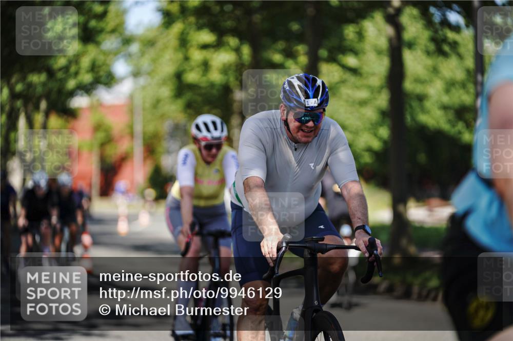 09.08.2026 - GEWOBA Citytriathlon Bremen Michael Burmester http://msf.ph/oto/9946129 09.08.2026 10:50:42 Radfahren 1, 7, 83, 167, 313, 337, 450, 470, 481, 482, 486, 526, 532 meine-sportfotos.de