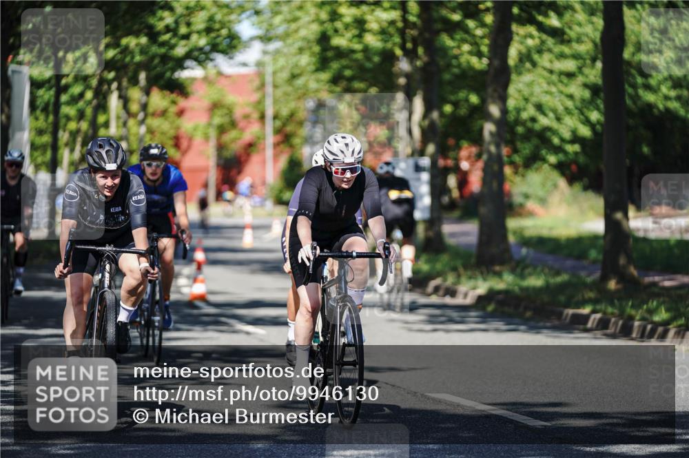 09.08.2026 - GEWOBA Citytriathlon Bremen Michael Burmester http://msf.ph/oto/9946130 09.08.2026 10:50:44 Radfahren 1, 7, 83, 137, 167, 313, 337, 450, 470, 481, 482, 486, 526, 532 meine-sportfotos.de