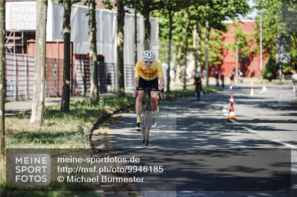 09.08.2026 - GEWOBA Citytriathlon Bremen Michael Burmester http://msf.ph/oto/9946185 09.08.2026 10:51:42 Radfahren 47, 57, 95, 99, 209 meine-sportfotos.de