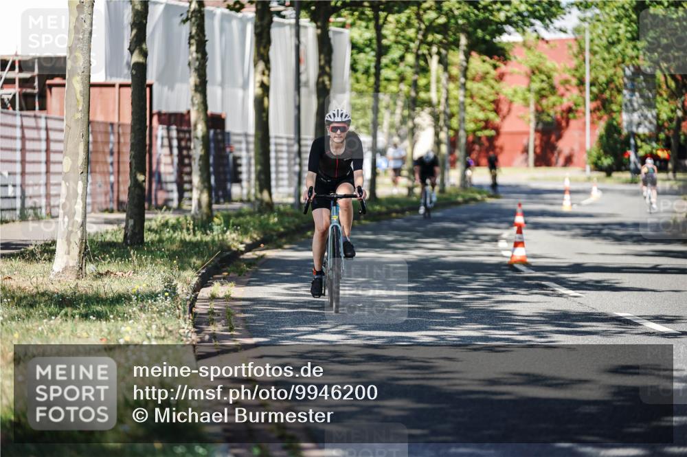 09.08.2026 - GEWOBA Citytriathlon Bremen Michael Burmester http://msf.ph/oto/9946200 09.08.2026 10:51:57 Radfahren 47, 95, 141, 209, 448, 455, 484, 515 meine-sportfotos.de
