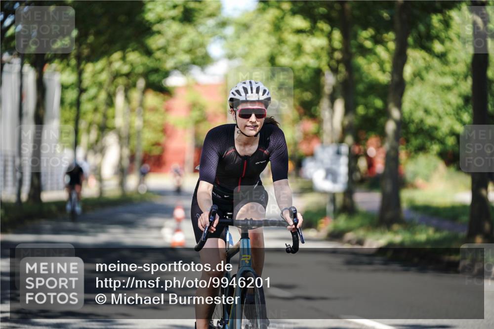 09.08.2026 - GEWOBA Citytriathlon Bremen Michael Burmester http://msf.ph/oto/9946201 09.08.2026 10:51:58 Radfahren 47, 141, 209, 448, 455, 484, 515 meine-sportfotos.de