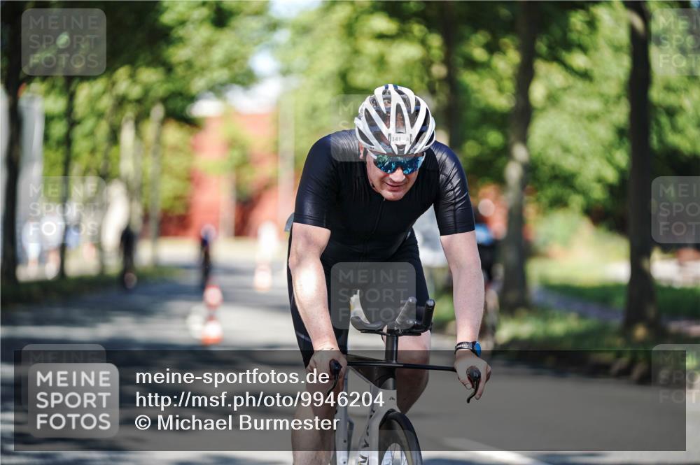09.08.2026 - GEWOBA Citytriathlon Bremen Michael Burmester http://msf.ph/oto/9946204 09.08.2026 10:52:03 Radfahren 15, 141, 448, 455, 483, 484, 515 meine-sportfotos.de