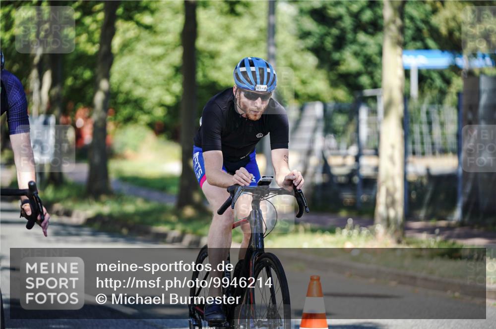 09.08.2026 - GEWOBA Citytriathlon Bremen Michael Burmester http://msf.ph/oto/9946214 09.08.2026 10:52:11 Radfahren 15, 43, 141, 374, 483 meine-sportfotos.de