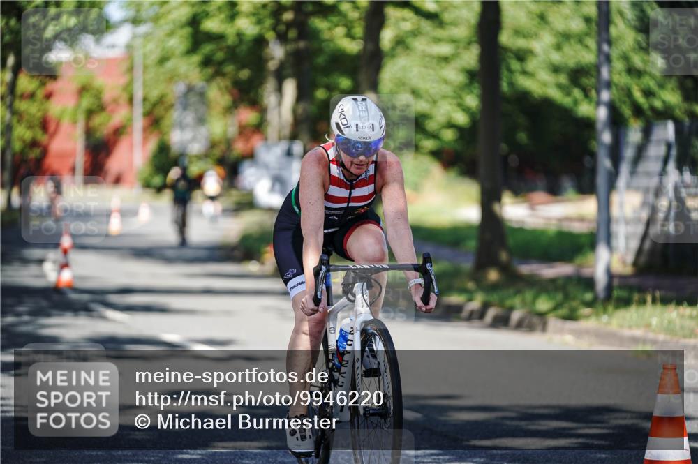 09.08.2026 - GEWOBA Citytriathlon Bremen Michael Burmester http://msf.ph/oto/9946220 09.08.2026 10:52:39 Radfahren 181, 305, 510 meine-sportfotos.de