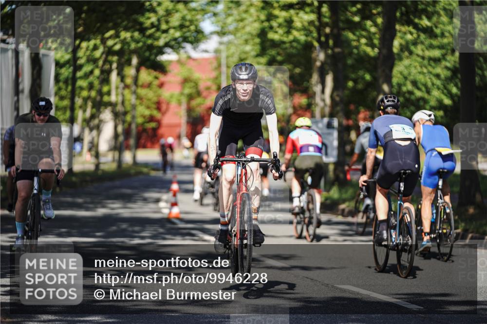 09.08.2026 - GEWOBA Citytriathlon Bremen Michael Burmester http://msf.ph/oto/9946228 09.08.2026 10:52:47 Radfahren 181, 305, 445, 510, 521 meine-sportfotos.de