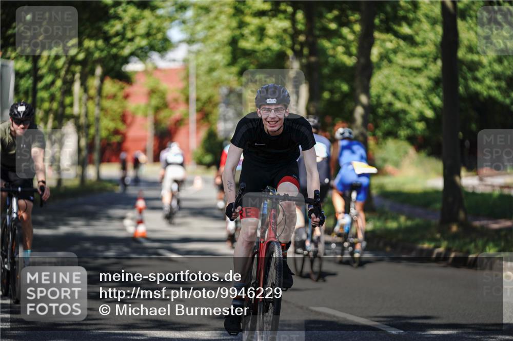 09.08.2026 - GEWOBA Citytriathlon Bremen Michael Burmester http://msf.ph/oto/9946229 09.08.2026 10:52:47 Radfahren 181, 305, 445, 510, 521 meine-sportfotos.de