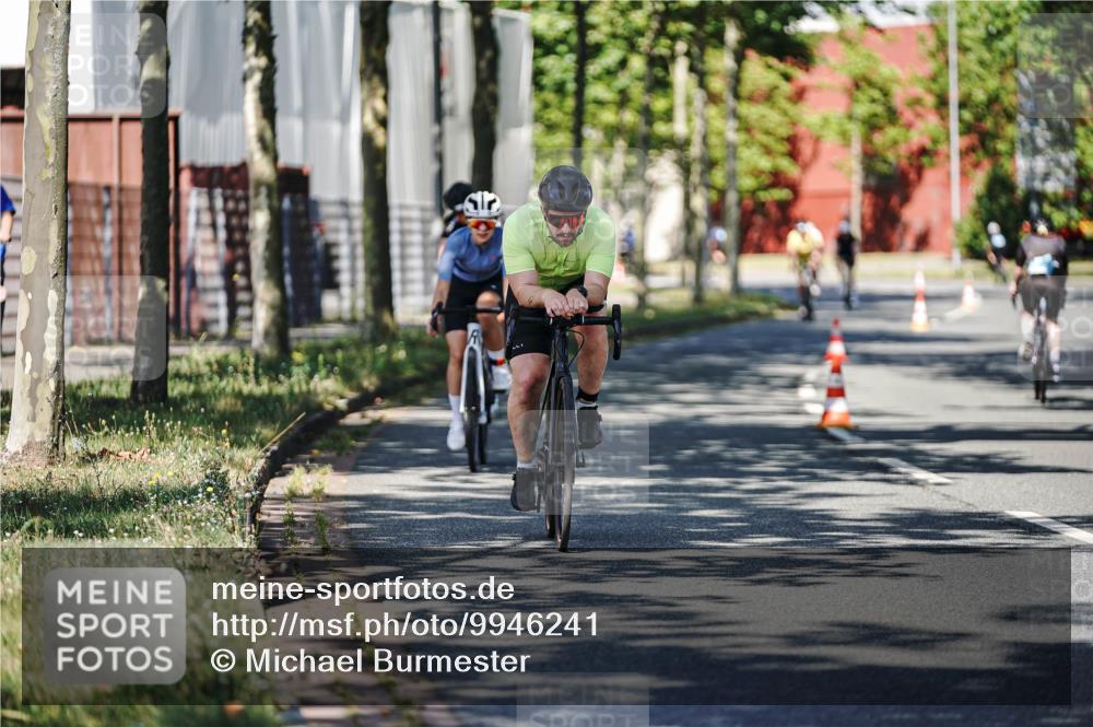 09.08.2026 - GEWOBA Citytriathlon Bremen Michael Burmester http://msf.ph/oto/9946241 09.08.2026 10:53:03 Radfahren 23, 175, 233, 241, 353, 445 meine-sportfotos.de