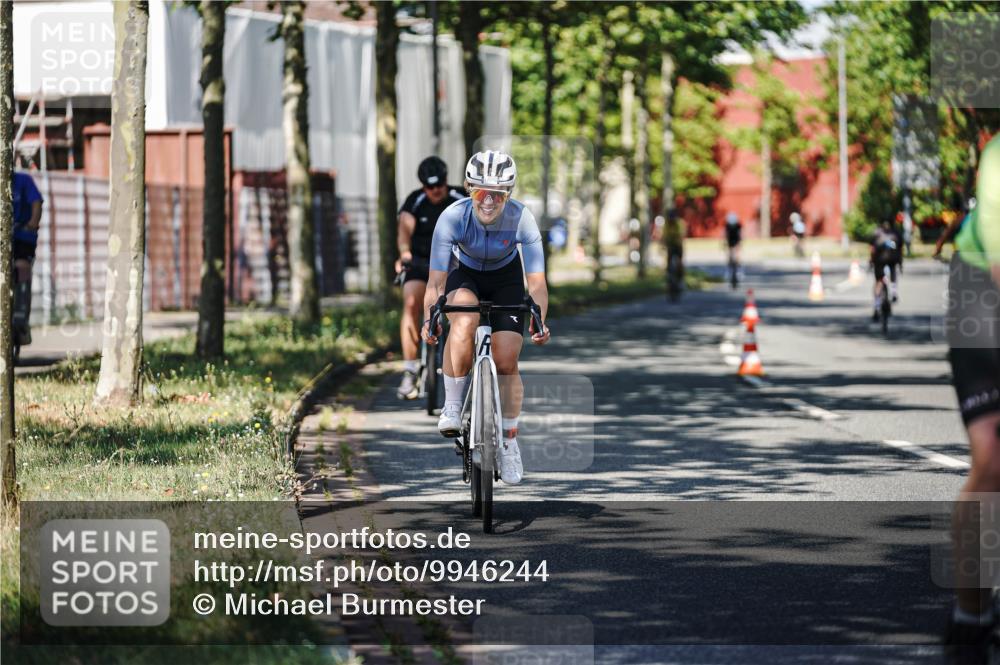 09.08.2026 - GEWOBA Citytriathlon Bremen Michael Burmester http://msf.ph/oto/9946244 09.08.2026 10:53:04 Radfahren 23, 175, 233, 241, 353, 445 meine-sportfotos.de