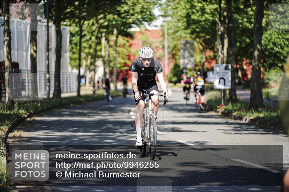 09.08.2026 - GEWOBA Citytriathlon Bremen Michael Burmester http://msf.ph/oto/9946255 09.08.2026 10:53:12 Radfahren 23, 29, 175, 233, 353, 474, 522 meine-sportfotos.de