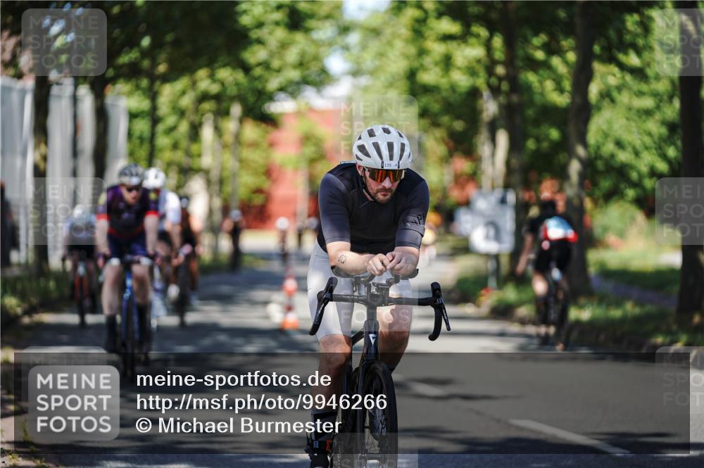 09.08.2026 - GEWOBA Citytriathlon Bremen Michael Burmester http://msf.ph/oto/9946266 09.08.2026 10:53:24 Radfahren 3, 19, 21, 29, 139, 151, 179, 423, 439, 461, 474, 477, 495, 522 meine-sportfotos.de