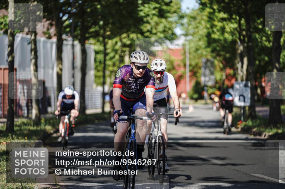 09.08.2026 - GEWOBA Citytriathlon Bremen Michael Burmester http://msf.ph/oto/9946267 09.08.2026 10:53:25 Radfahren 3, 19, 21, 29, 139, 151, 179, 423, 439, 461, 474, 477, 495, 522 meine-sportfotos.de