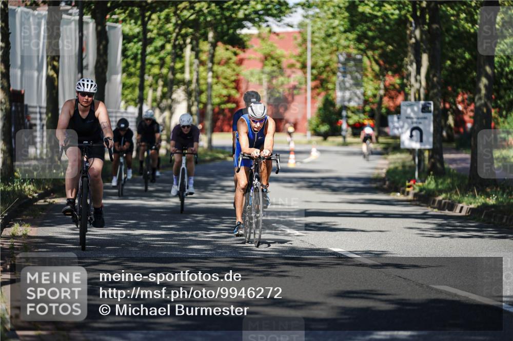 09.08.2026 - GEWOBA Citytriathlon Bremen Michael Burmester http://msf.ph/oto/9946272 09.08.2026 10:53:31 Radfahren 3, 19, 21, 107, 139, 151, 179, 423, 439, 461, 477, 495, 522 meine-sportfotos.de