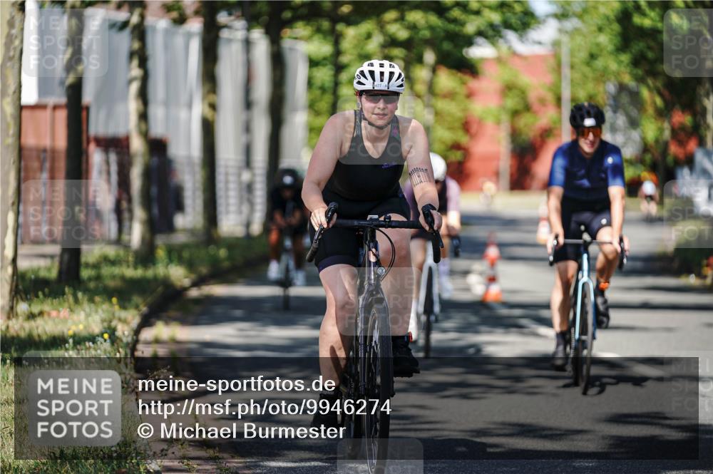 09.08.2026 - GEWOBA Citytriathlon Bremen Michael Burmester http://msf.ph/oto/9946274 09.08.2026 10:53:32 Radfahren 3, 19, 21, 107, 139, 151, 179, 423, 439, 461, 477, 495, 522 meine-sportfotos.de
