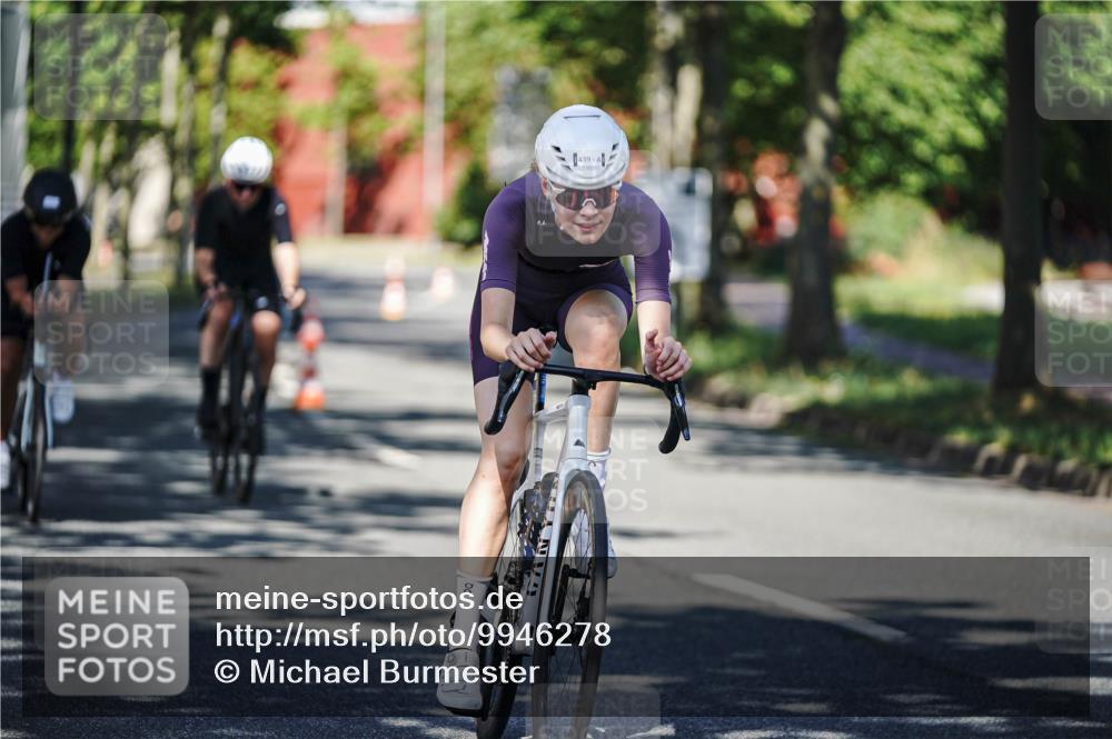 09.08.2026 - GEWOBA Citytriathlon Bremen Michael Burmester http://msf.ph/oto/9946278 09.08.2026 10:53:33 Radfahren 3, 19, 21, 107, 139, 151, 179, 423, 433, 439, 461, 477, 495 meine-sportfotos.de