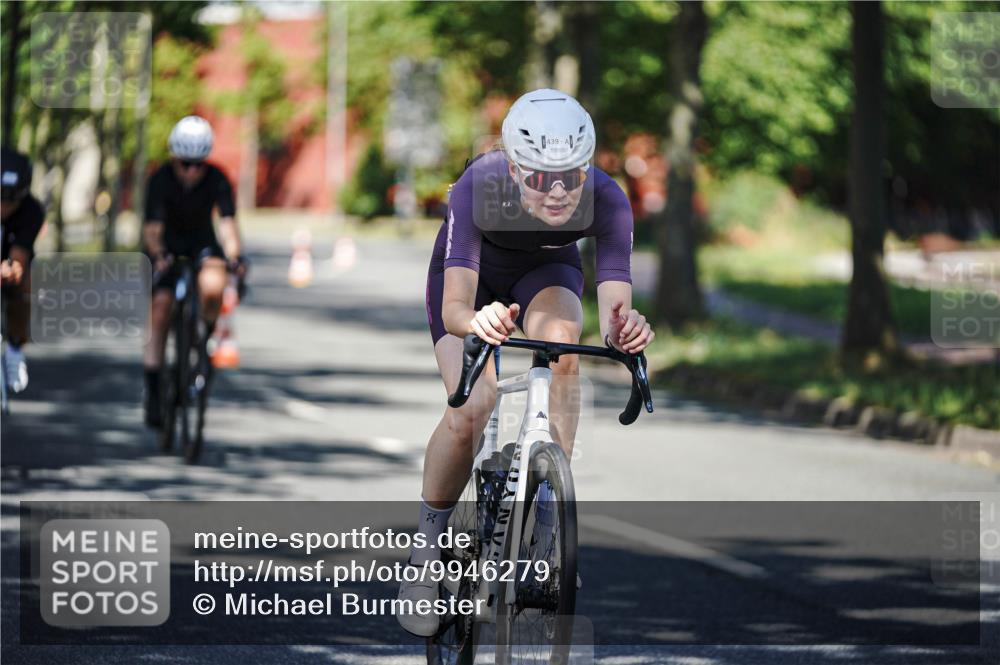 09.08.2026 - GEWOBA Citytriathlon Bremen Michael Burmester http://msf.ph/oto/9946279 09.08.2026 10:53:33 Radfahren 3, 19, 21, 107, 139, 151, 179, 423, 433, 439, 461, 477, 495 meine-sportfotos.de