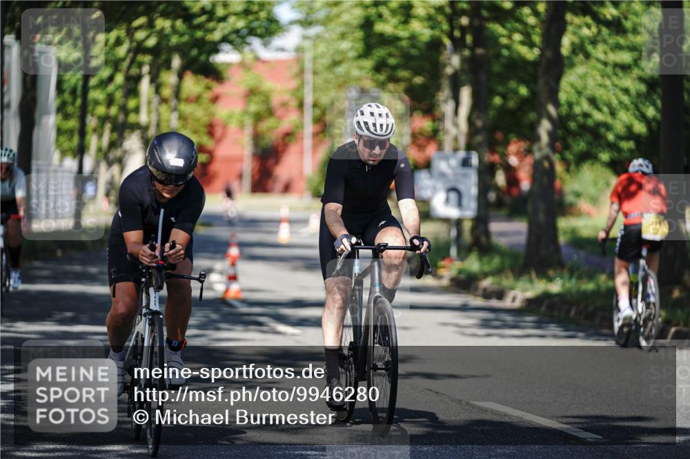 09.08.2026 - GEWOBA Citytriathlon Bremen Michael Burmester http://msf.ph/oto/9946280 09.08.2026 10:53:34 Radfahren 3, 19, 21, 107, 139, 151, 179, 423, 433, 439, 461, 477, 495 meine-sportfotos.de