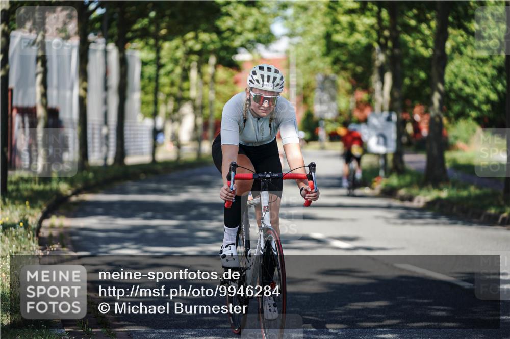 09.08.2026 - GEWOBA Citytriathlon Bremen Michael Burmester http://msf.ph/oto/9946284 09.08.2026 10:53:36 Radfahren 3, 19, 21, 107, 139, 151, 179, 423, 433, 439, 461, 477, 495 meine-sportfotos.de