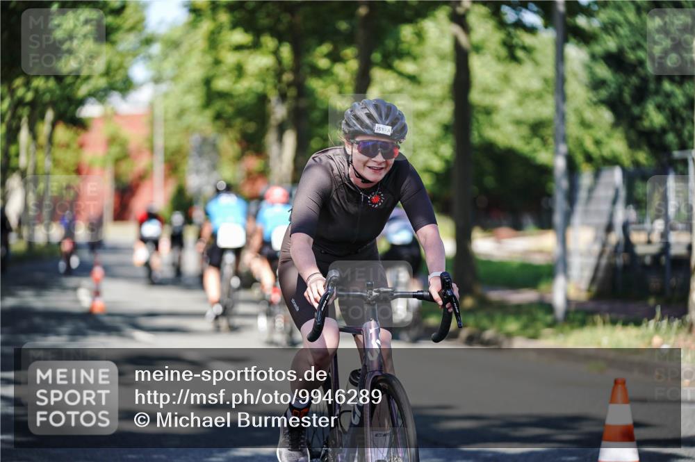 09.08.2026 - GEWOBA Citytriathlon Bremen Michael Burmester http://msf.ph/oto/9946289 09.08.2026 10:53:45 Radfahren 107, 153, 292, 433, 492, 501 meine-sportfotos.de